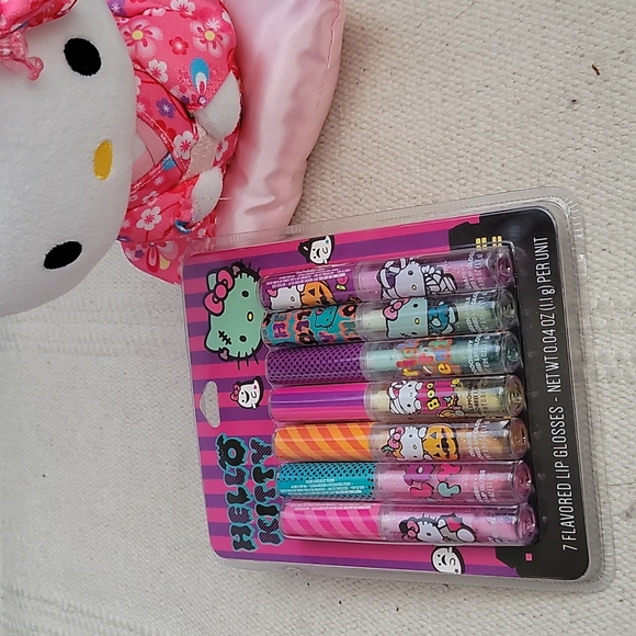 Hello Kitty Other - 🎆HOST PICK🎆 NEW!! Hello Kitty flavored lip gloss